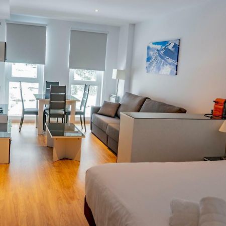 Luxury The Lodge Arinsal Ribasol Park Buitenkant foto