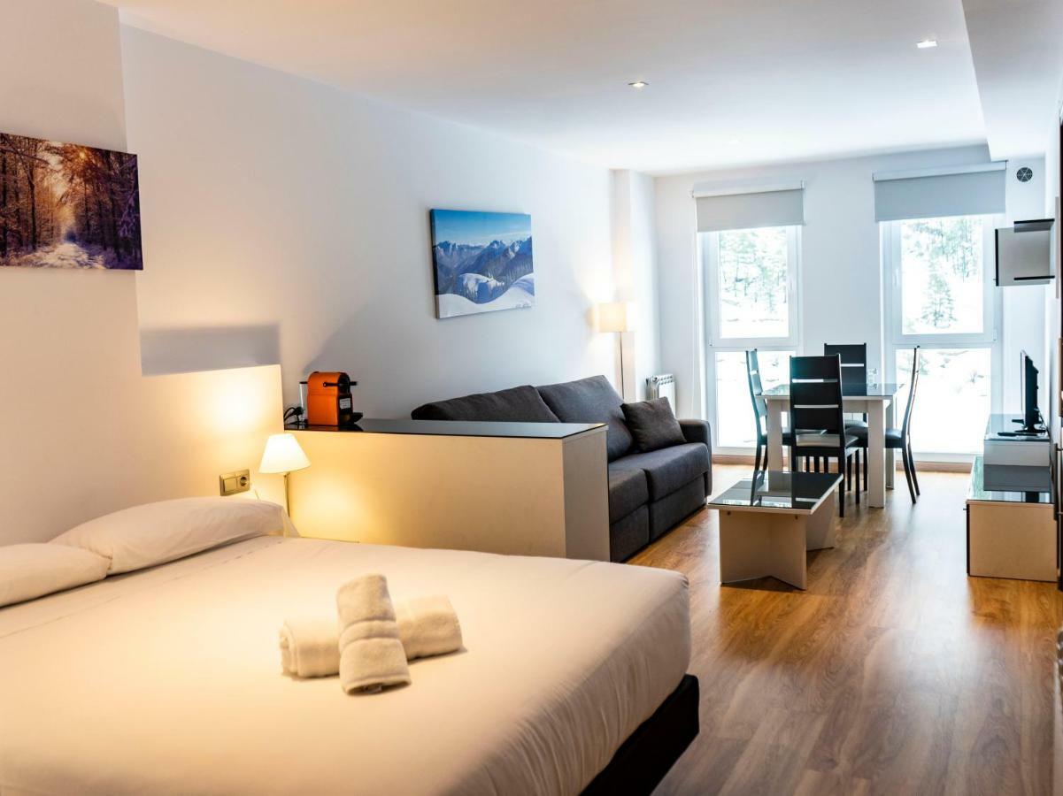 Luxury The Lodge Arinsal Ribasol Park Buitenkant foto