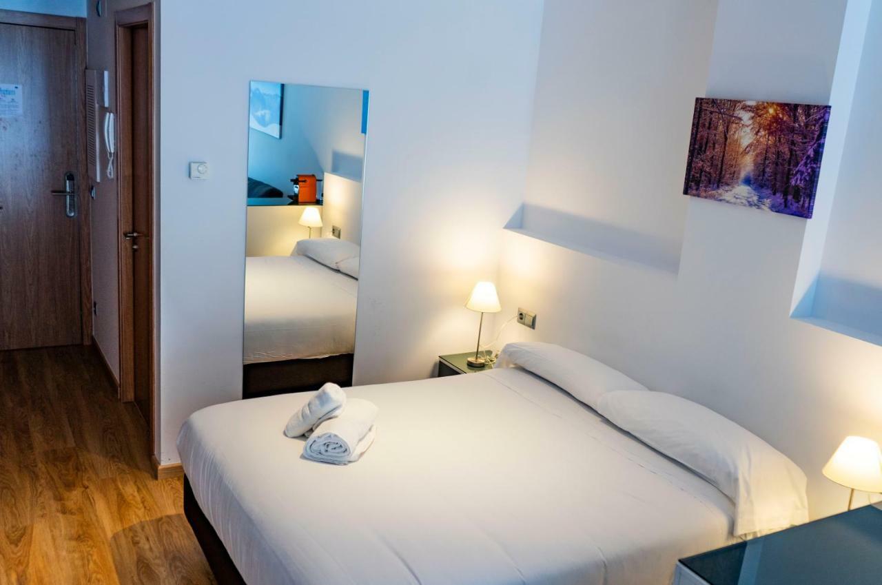 Luxury The Lodge Arinsal Ribasol Park Buitenkant foto