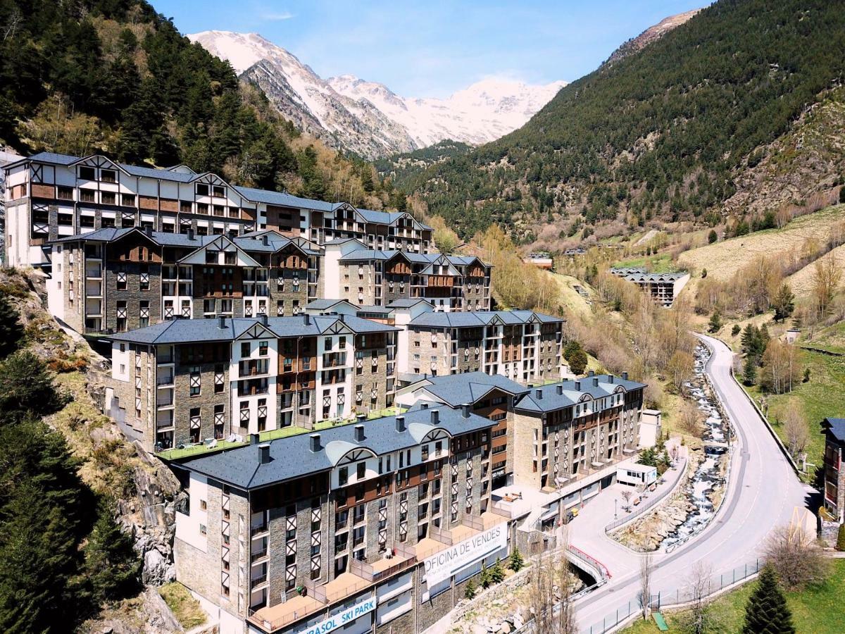 Luxury The Lodge Arinsal Ribasol Park Buitenkant foto