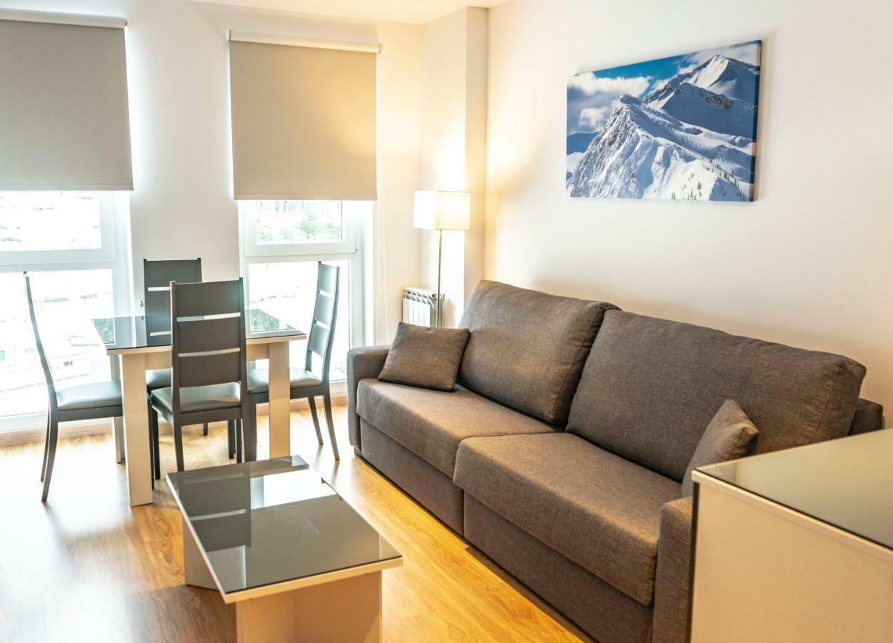 Luxury The Lodge Arinsal Ribasol Park Buitenkant foto