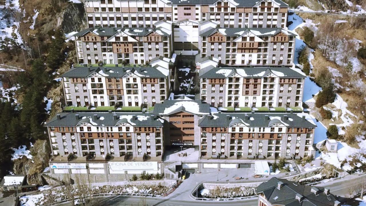 Luxury The Lodge Arinsal Ribasol Park Buitenkant foto